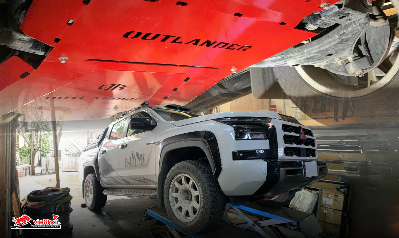 Giáp Gầm Outlander Cho Mitsubishi Triton – Bảo Vệ Gầm Xe Toàn Diện